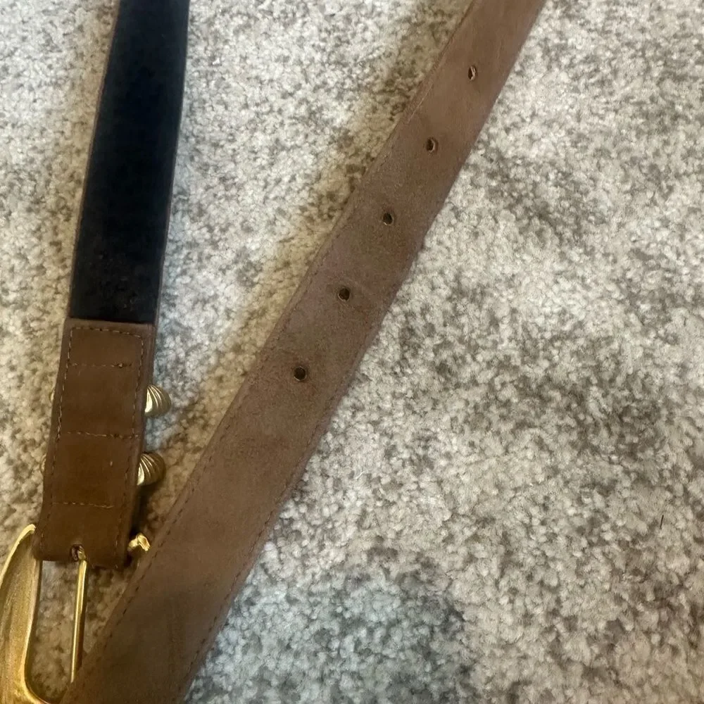 Carlisle & Karen CALLAN Tan Suede Statement Belt L
